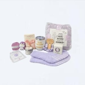 Lavender Self-Care Gift Set - Purple Spa Essentials